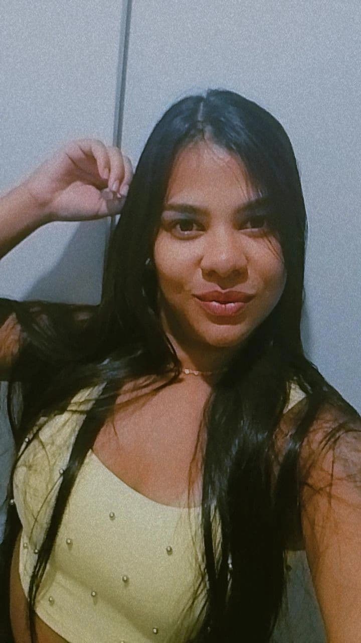 Fernanda L.